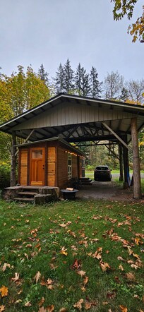 Picture from the back of the home, so cute!