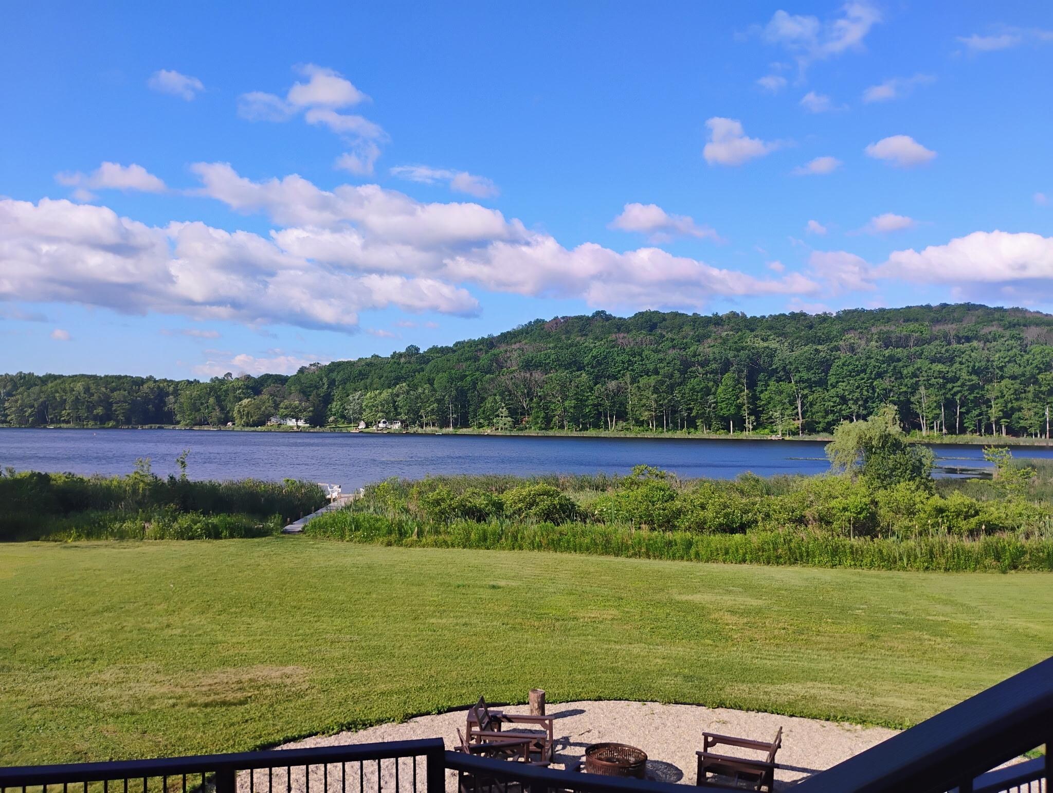 The best Lakeview property in New York
