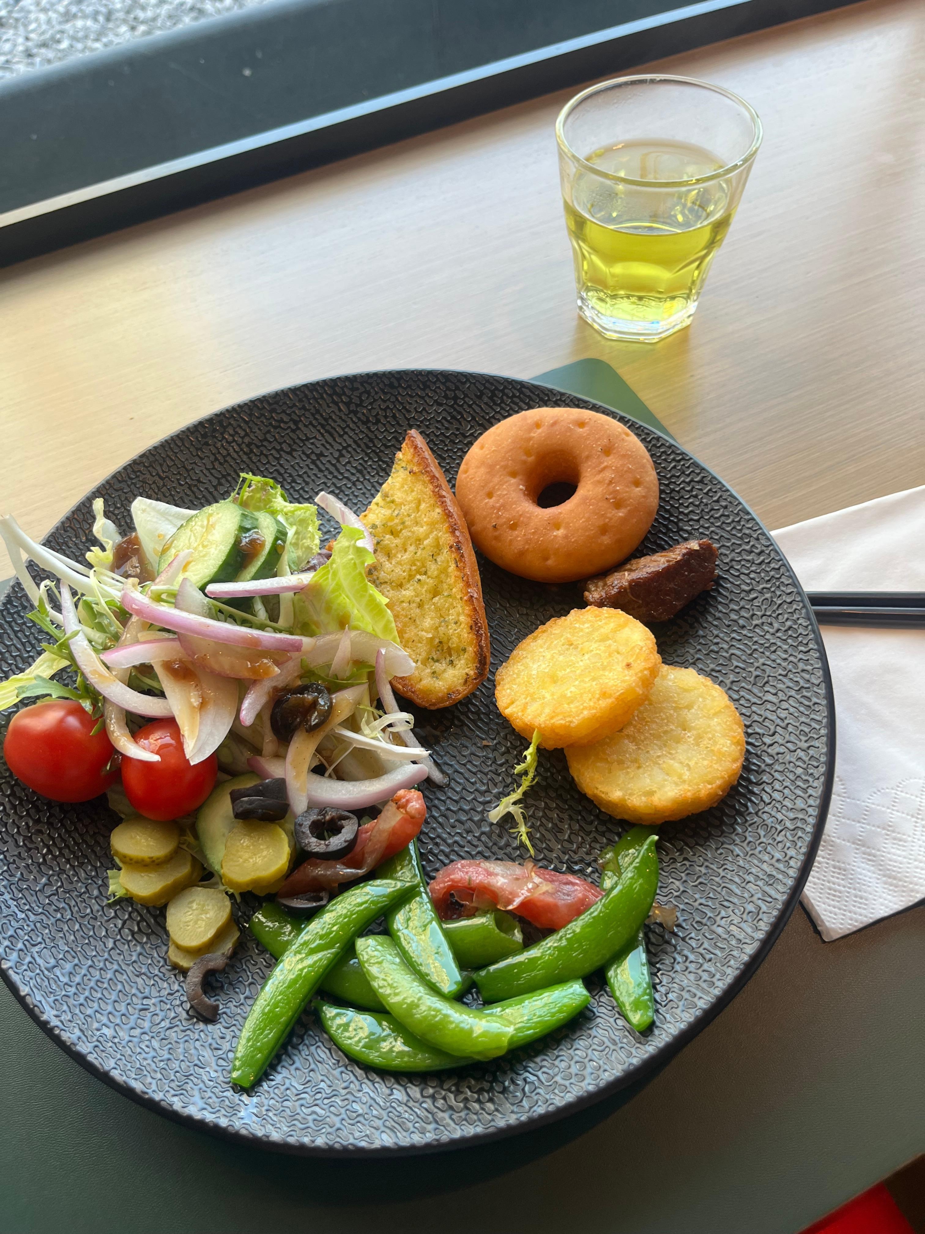 スナップエンドウの炒め物が美味しかったです。