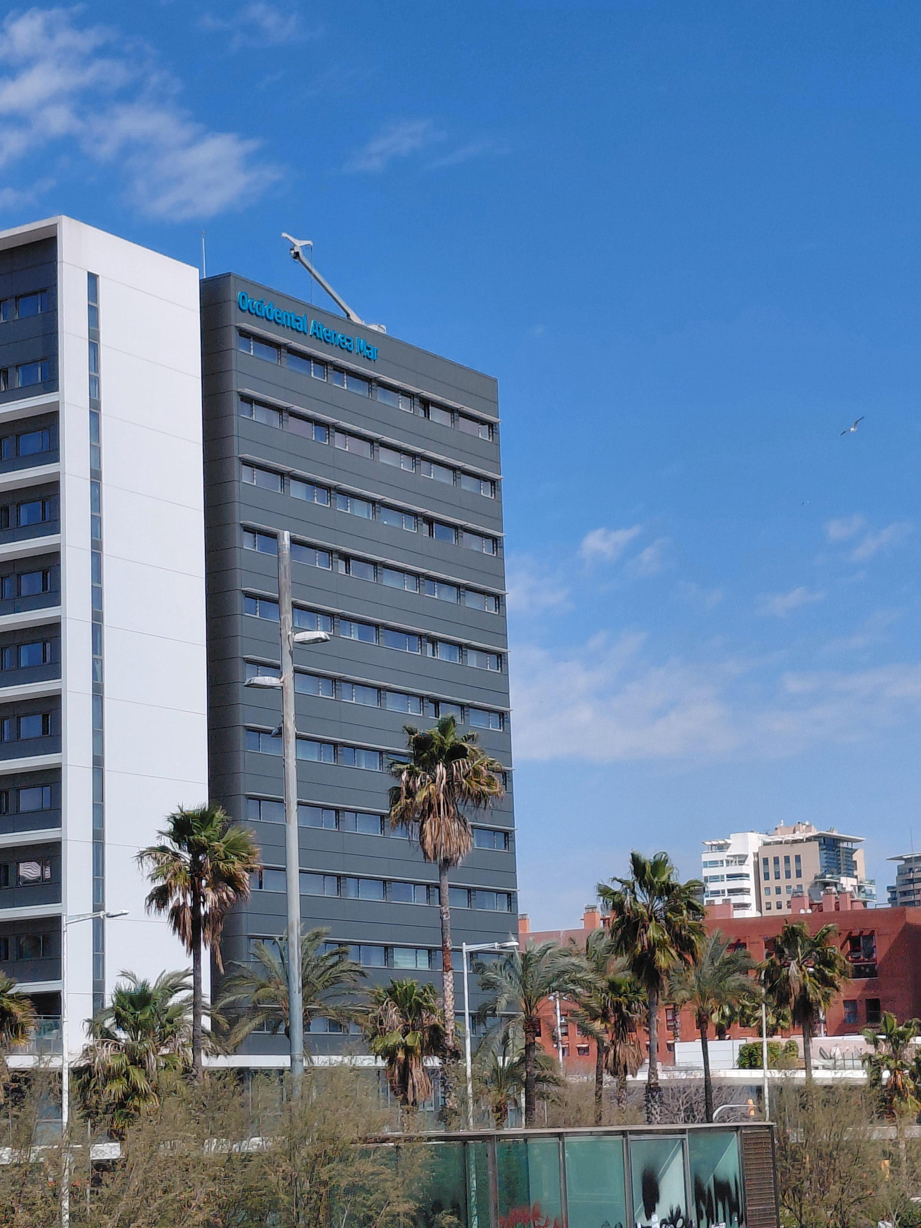 Hotel walking to beach