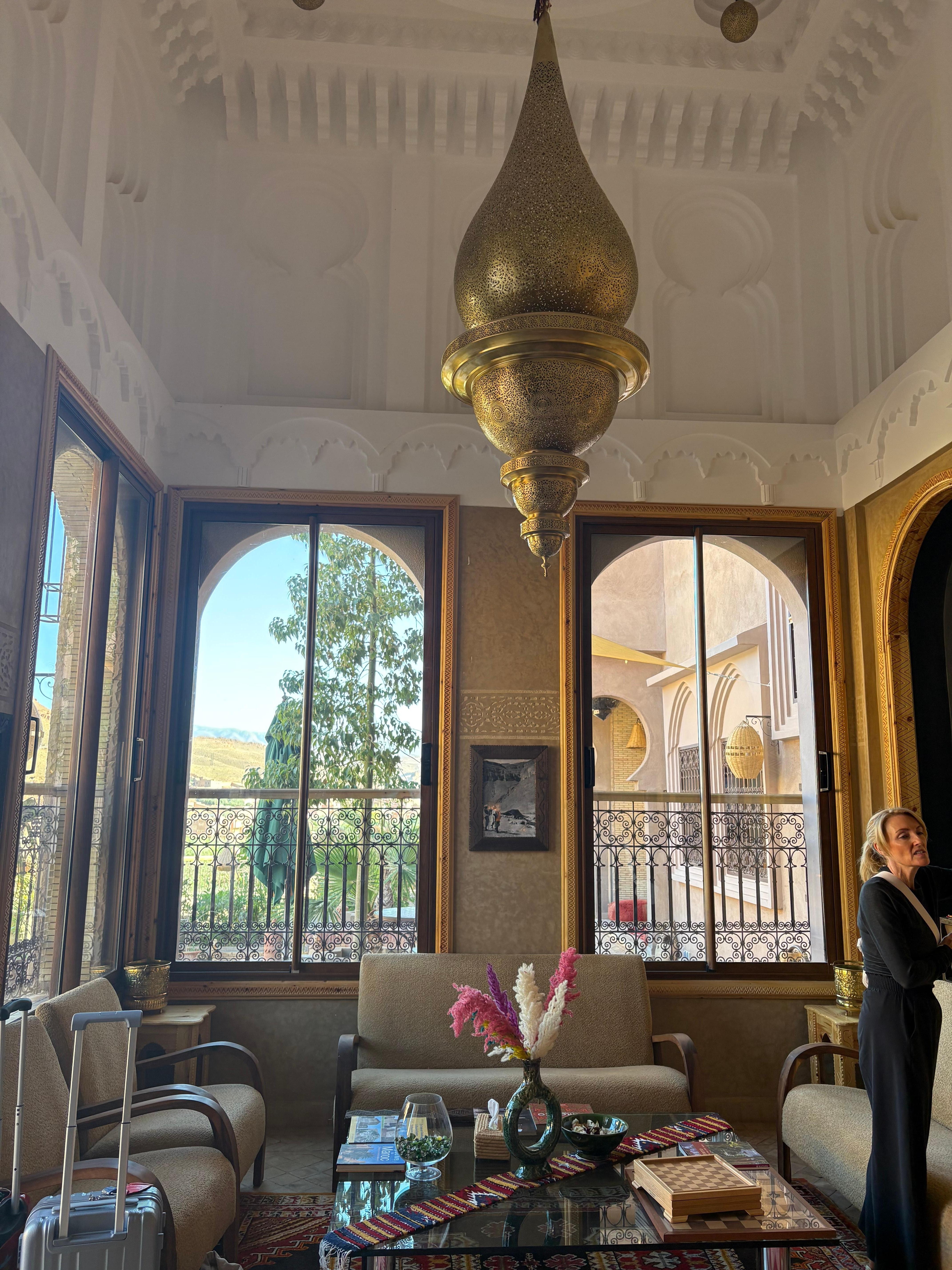 The decor and decorations are beautiful