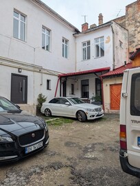 Apartment in the corner