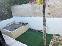 La vista de la habitación. Que lástima que tengan tan descuidado el patio