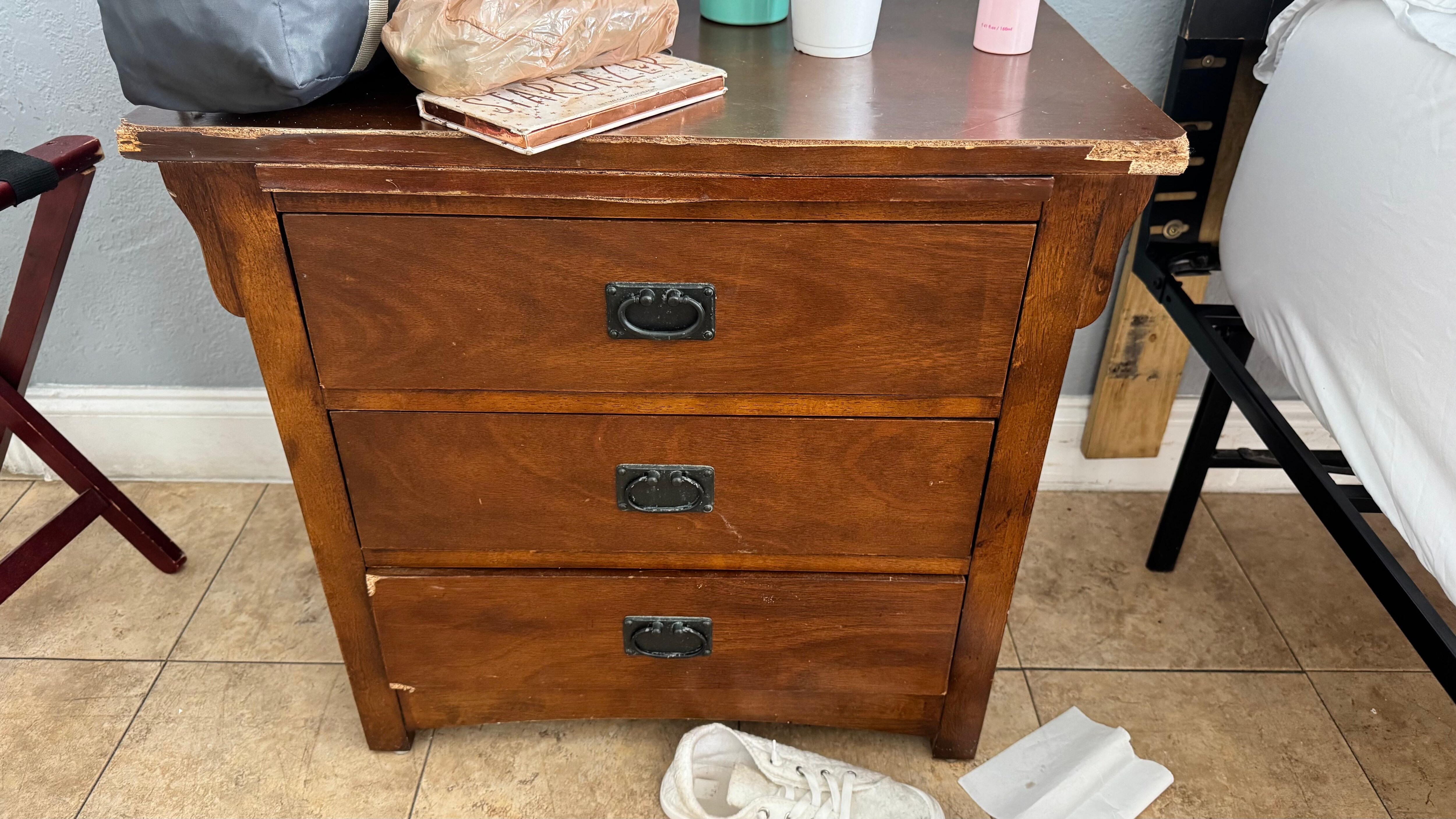Night stand