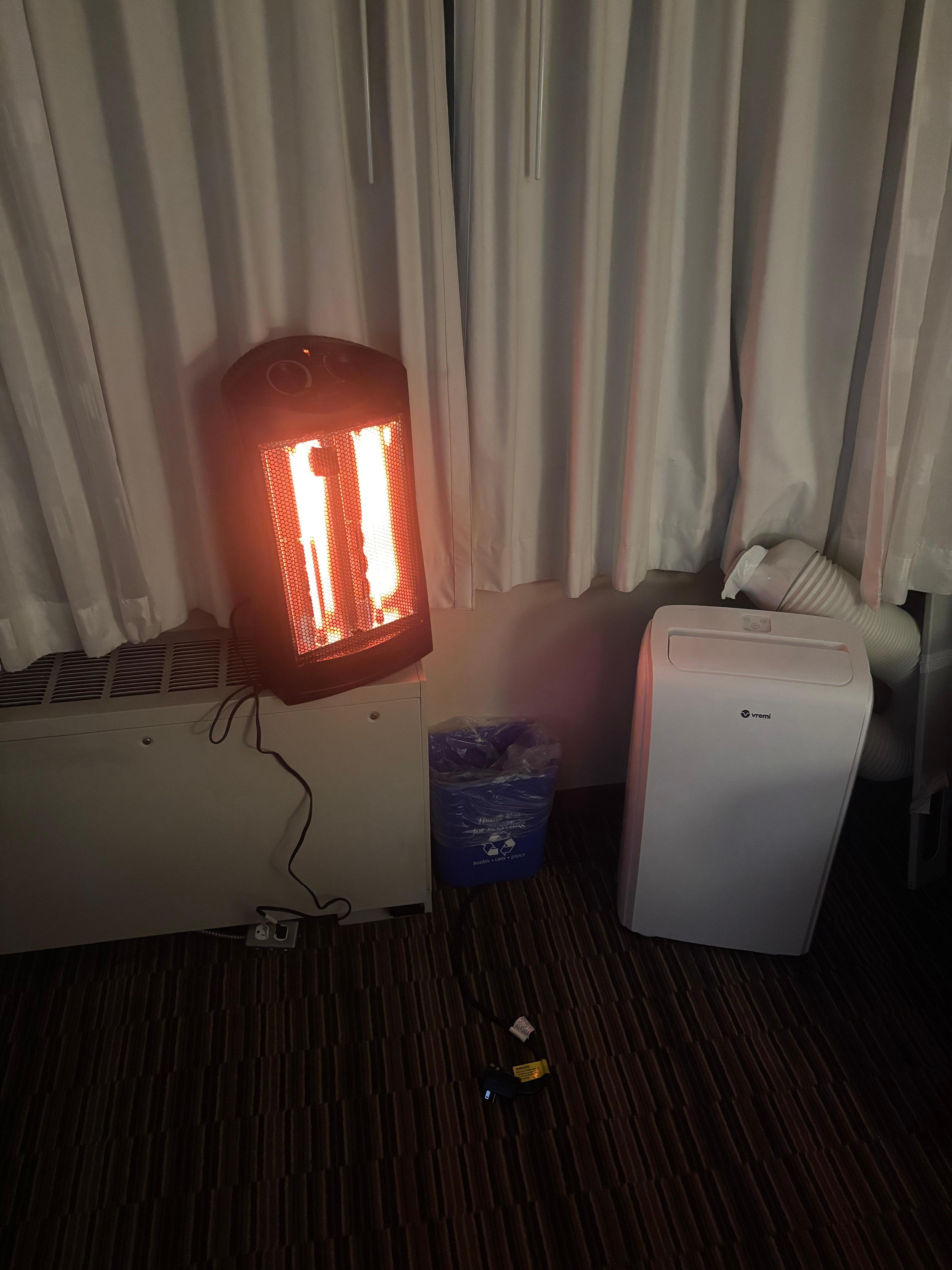 All the heat they offered during 30 degree weather 