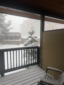 Surprise snow in mid April