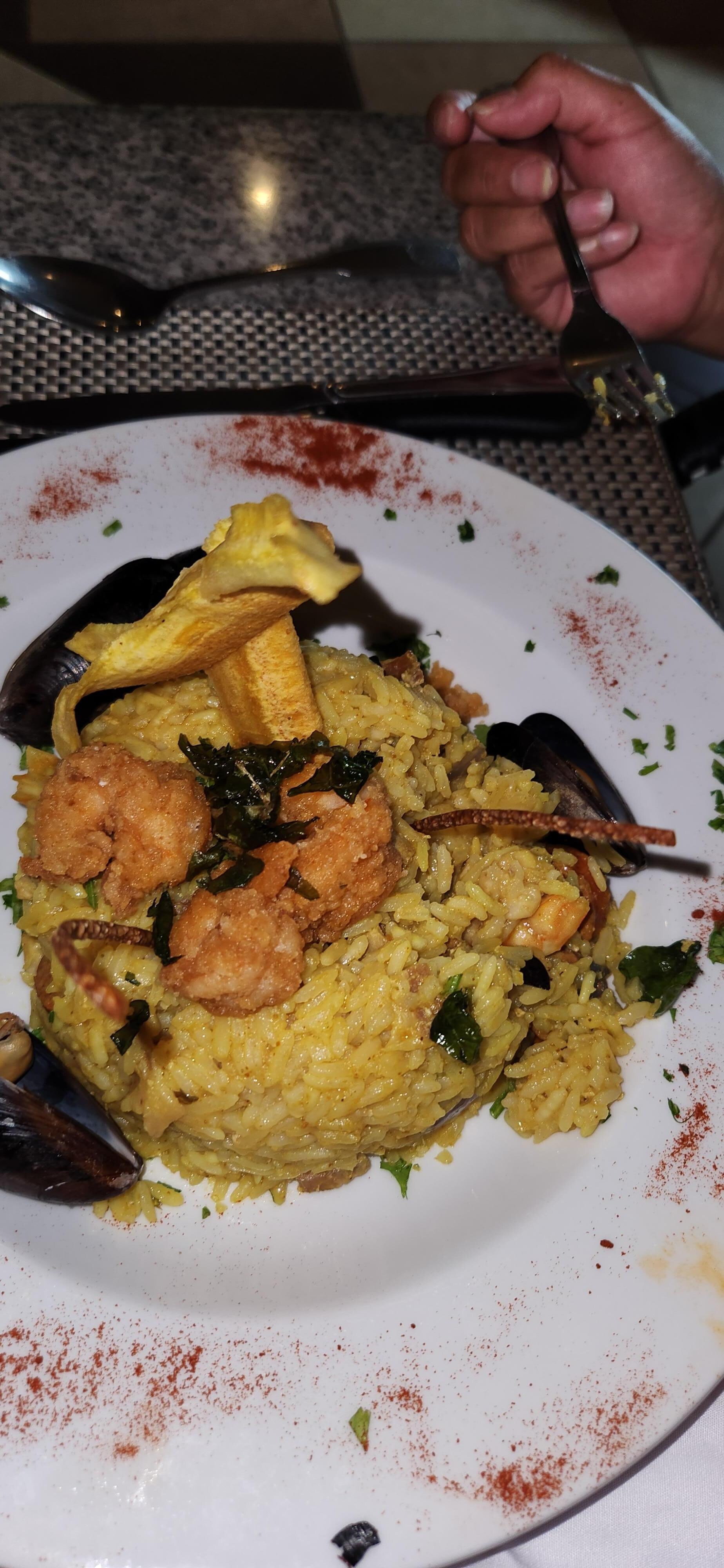 Oliva restaurant food very salty the paella