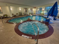 Nice indoor pool and jacuzzi.