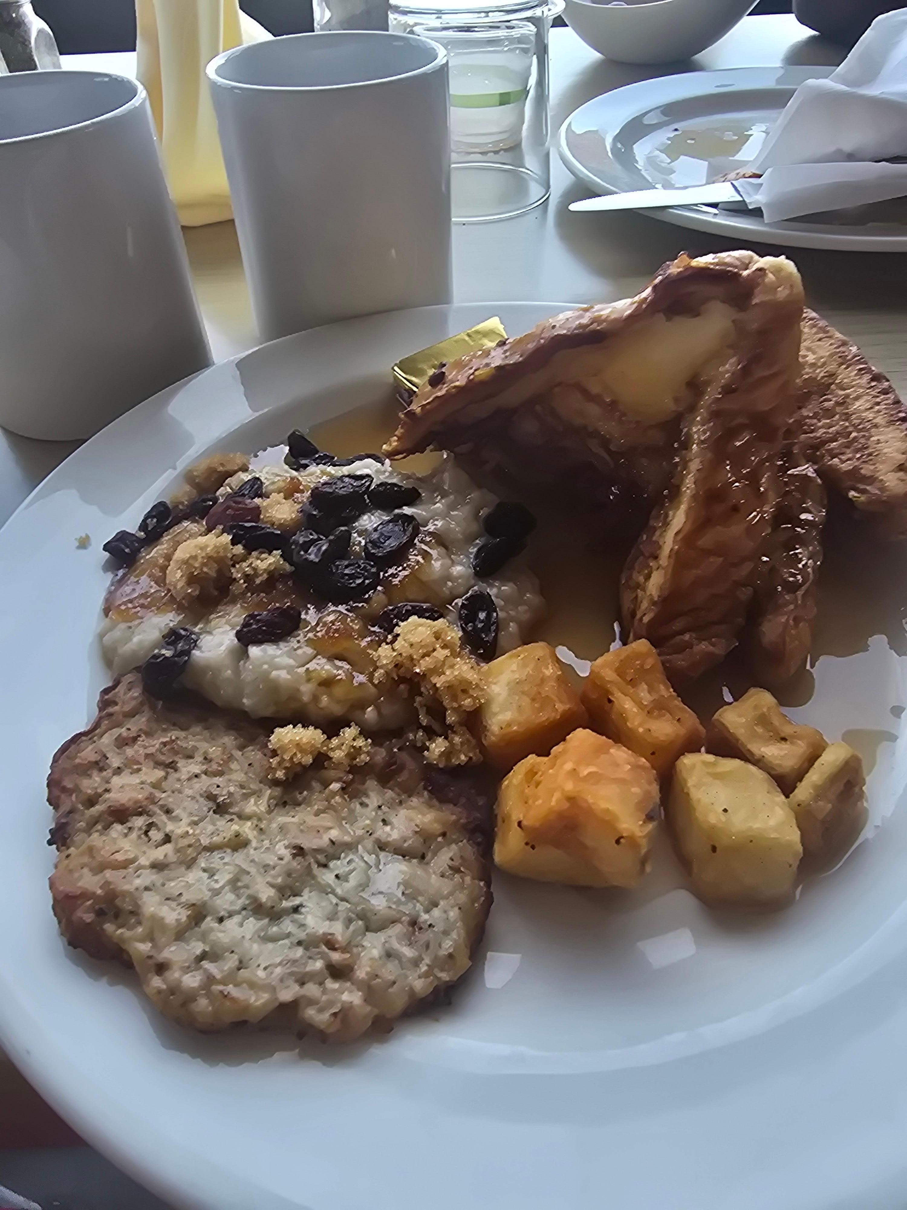 Breakfast is wonderful 