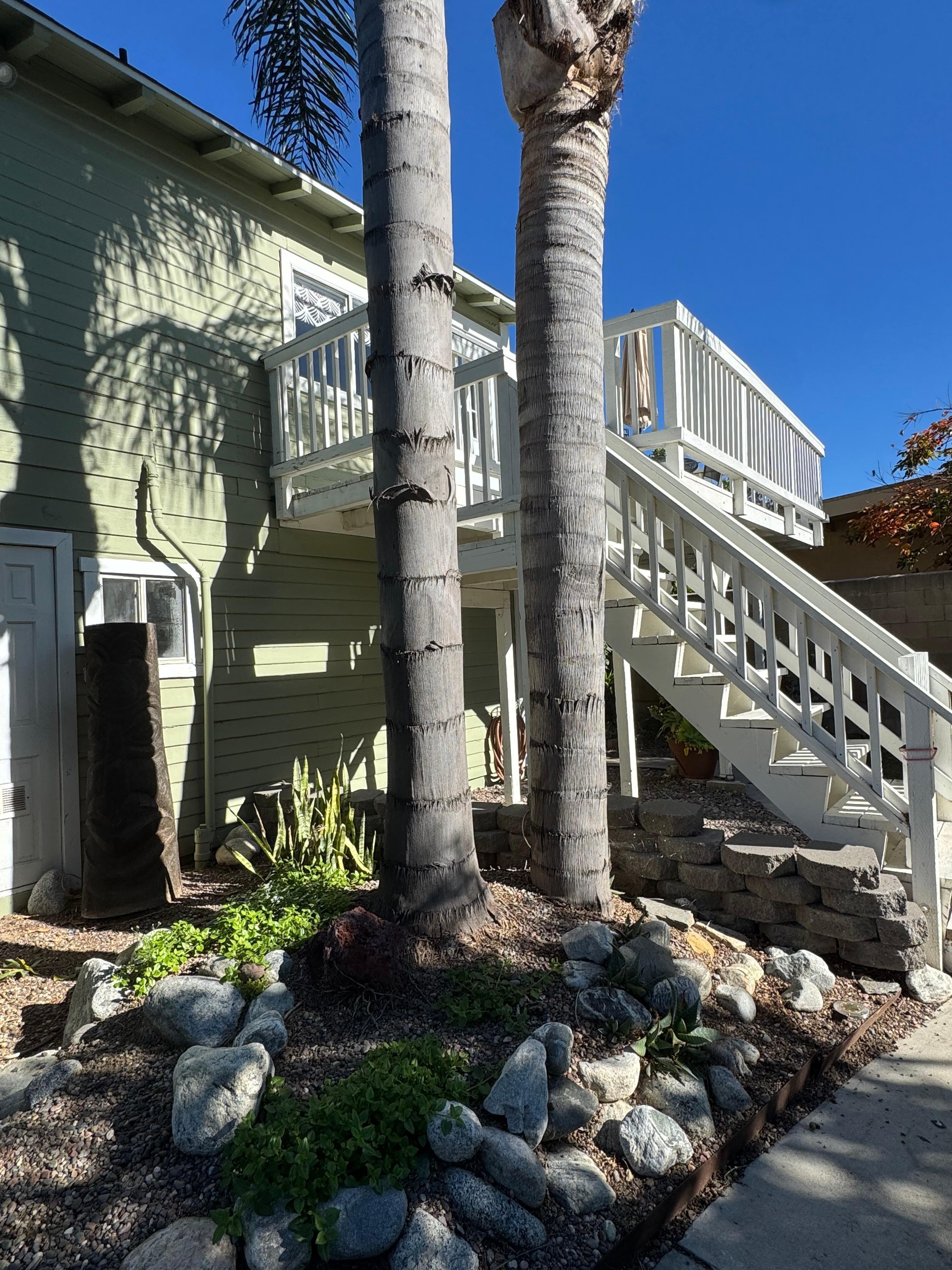 The balcony entrance, (not usable as entrance