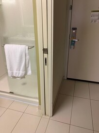 Bathroom door wouldn’t close