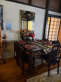 Lovely decor!