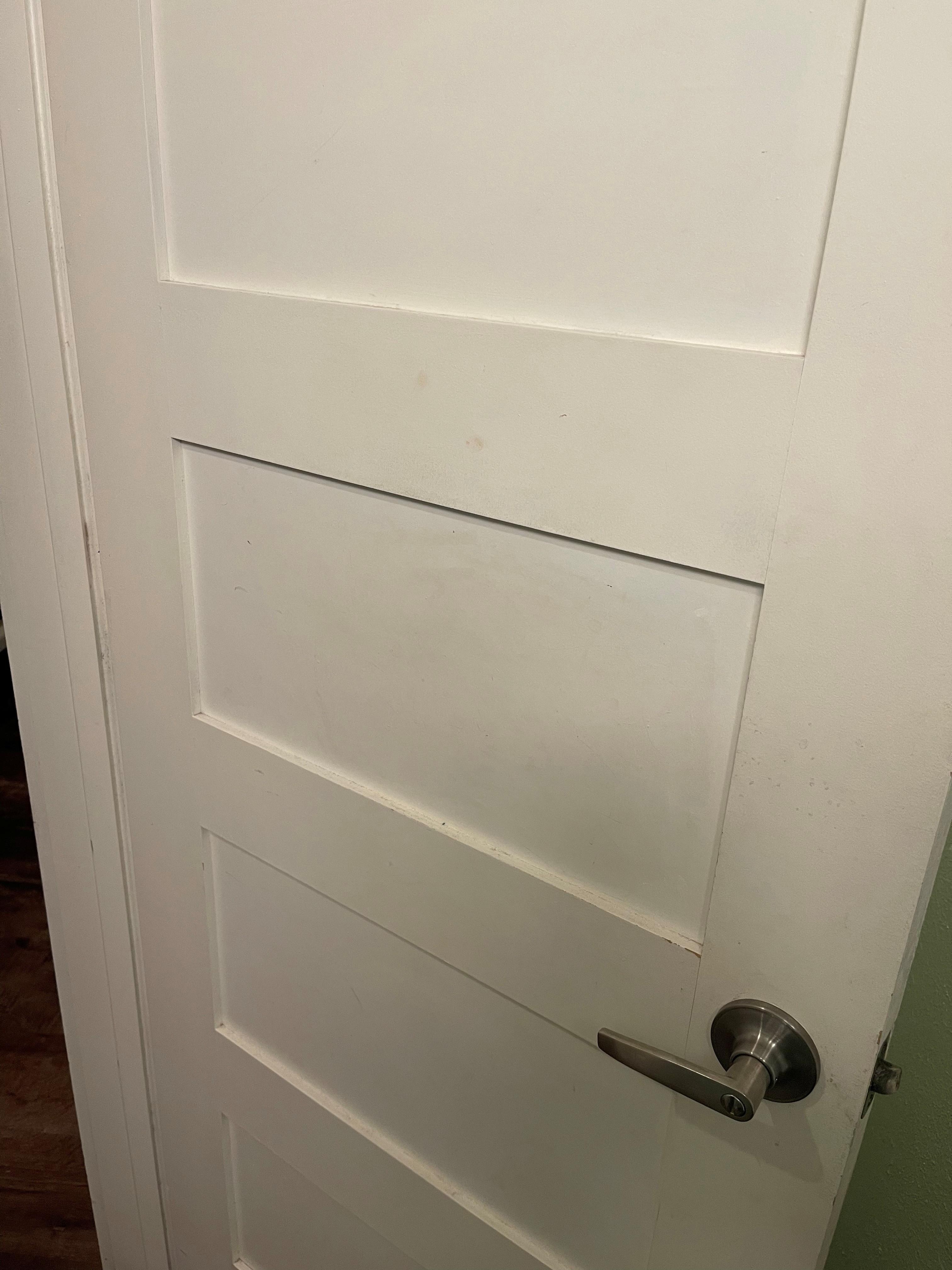 see dirt on the doors