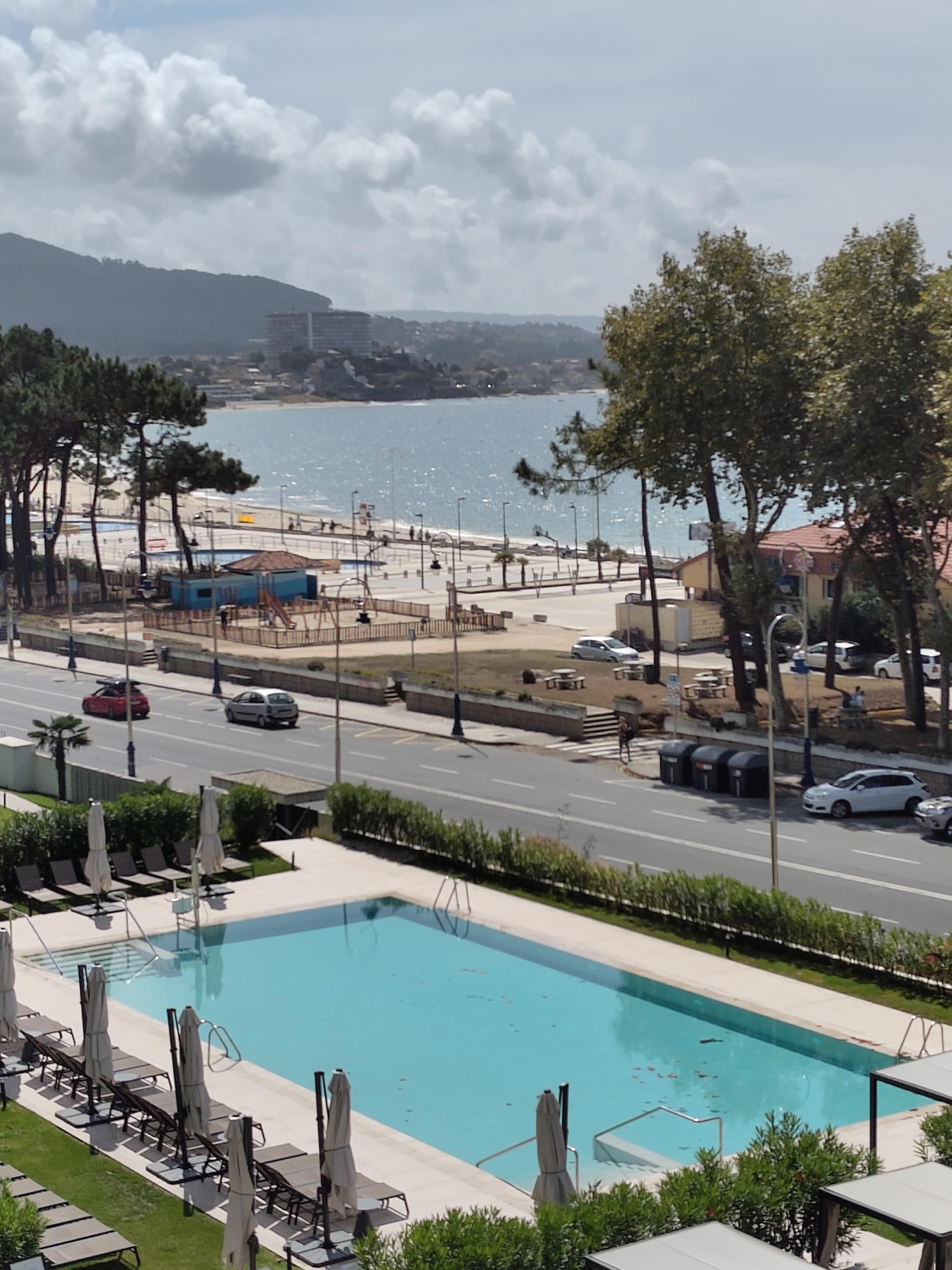 Blick vom Zimmer nach links