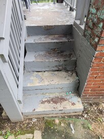 VERY Unsafe entrance steps