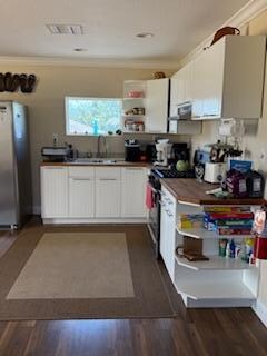 upstairs kitchen.  Has an ice maker that is wonderful