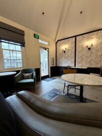 Bluff Bistro