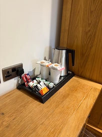 Room - tea and coffee with complimentary biscuits