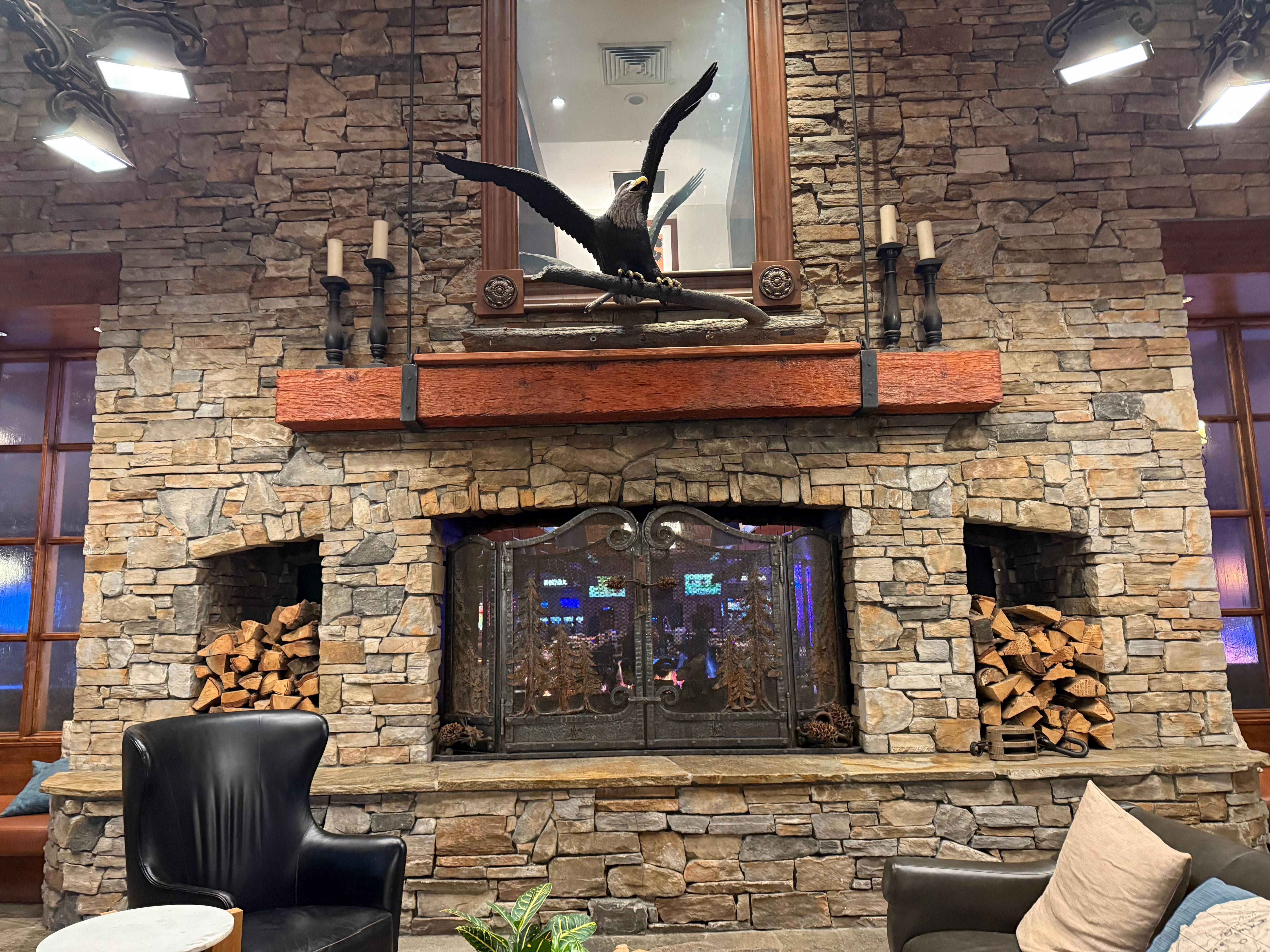 The fireplace in the lobby was always lit!