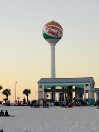 2 miles to casino beach