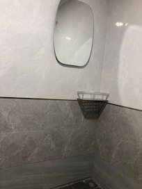 Mirror in the shower area