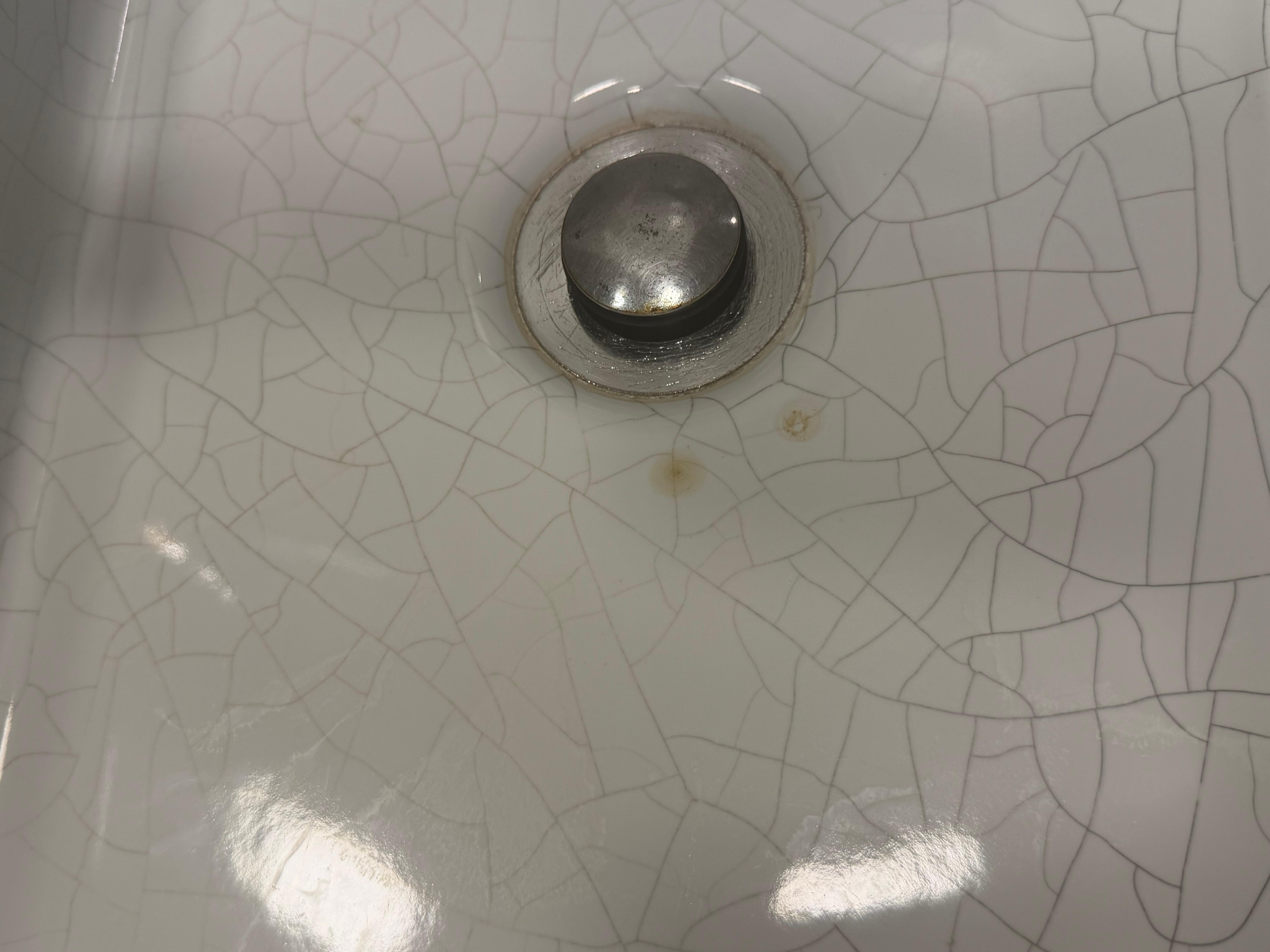 Sink was disgustingly cracking and would not drain 