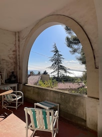 Aussicht bis zu den Pyrenäen