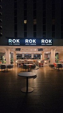 Rokstone restaurant at night