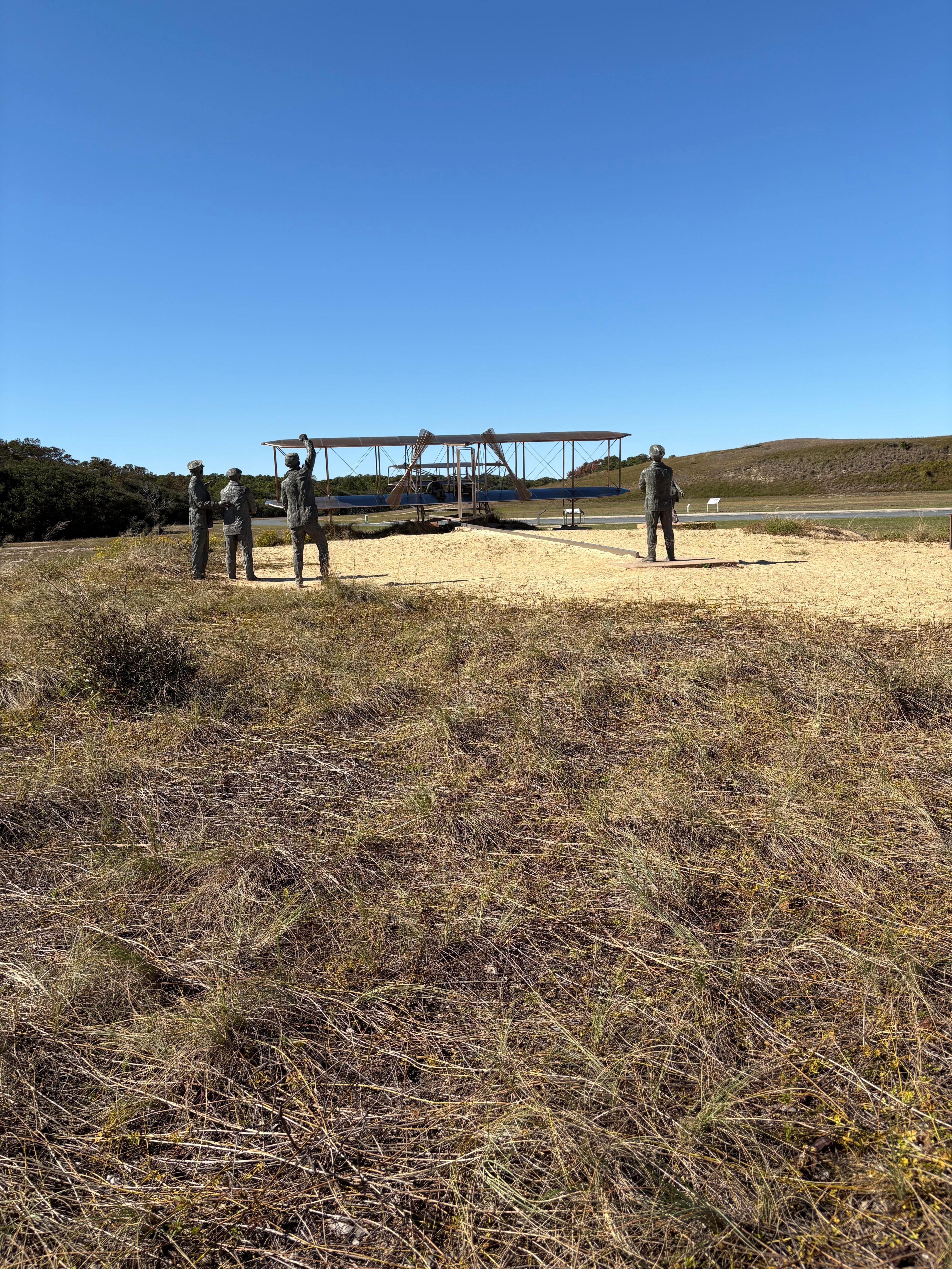 Wright brothers sculpture 