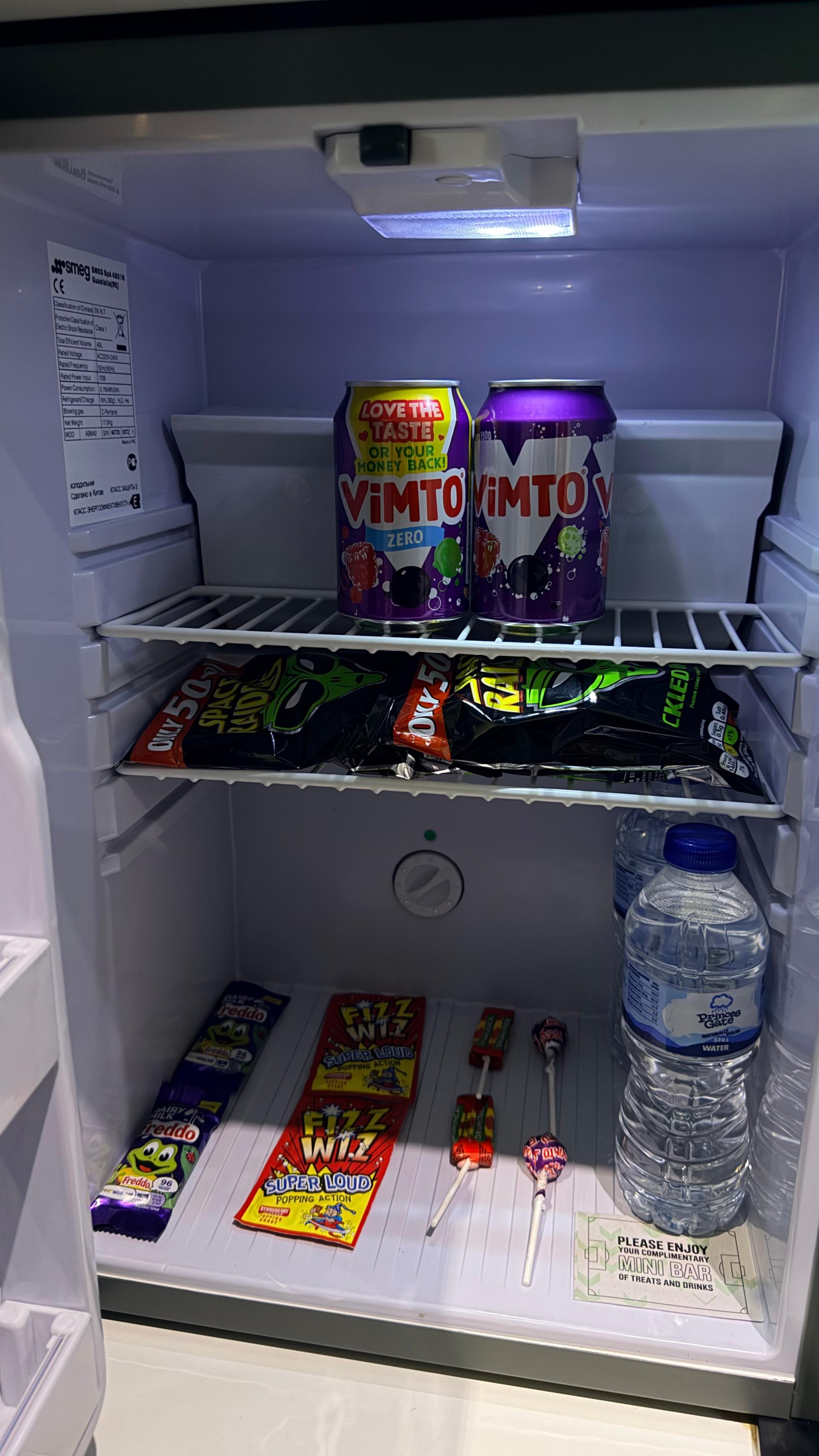 Complimentary treats in room