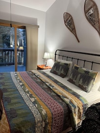 2nd bedroom upstairs was comfortable. Jacuzzi is behind the condo up a little.