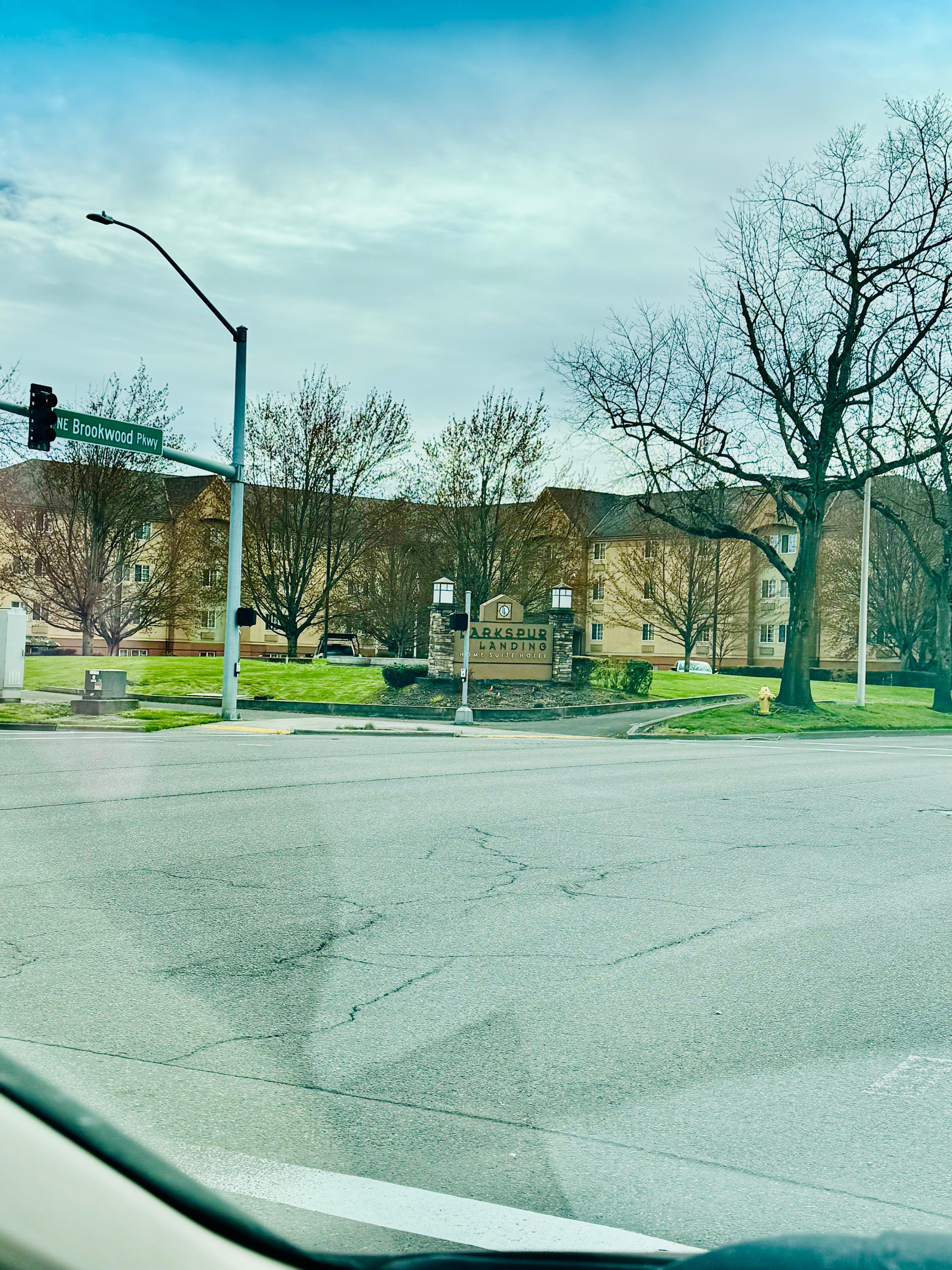 Entrance from the street view 