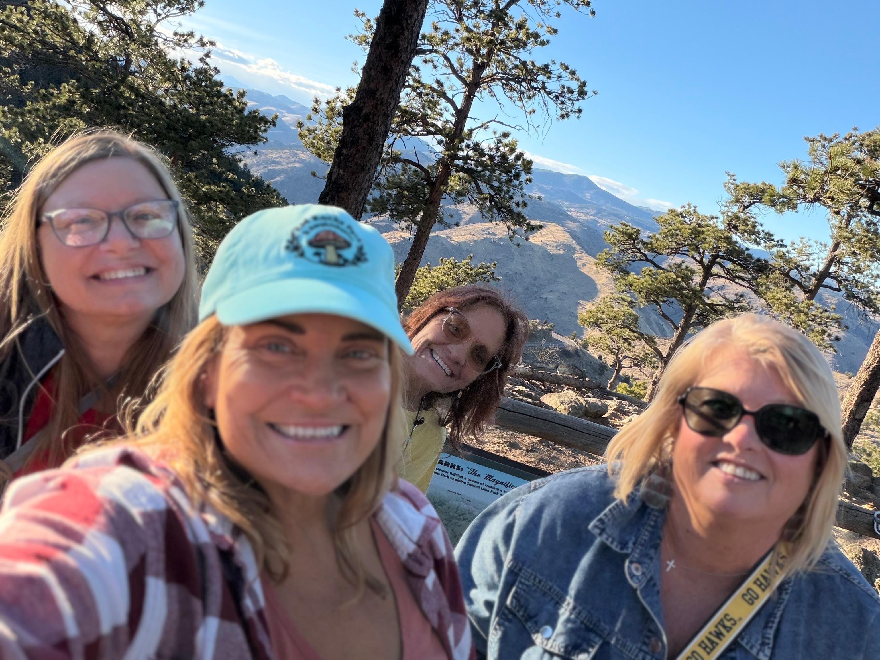 Hiked nearby Golden Lookout Park.