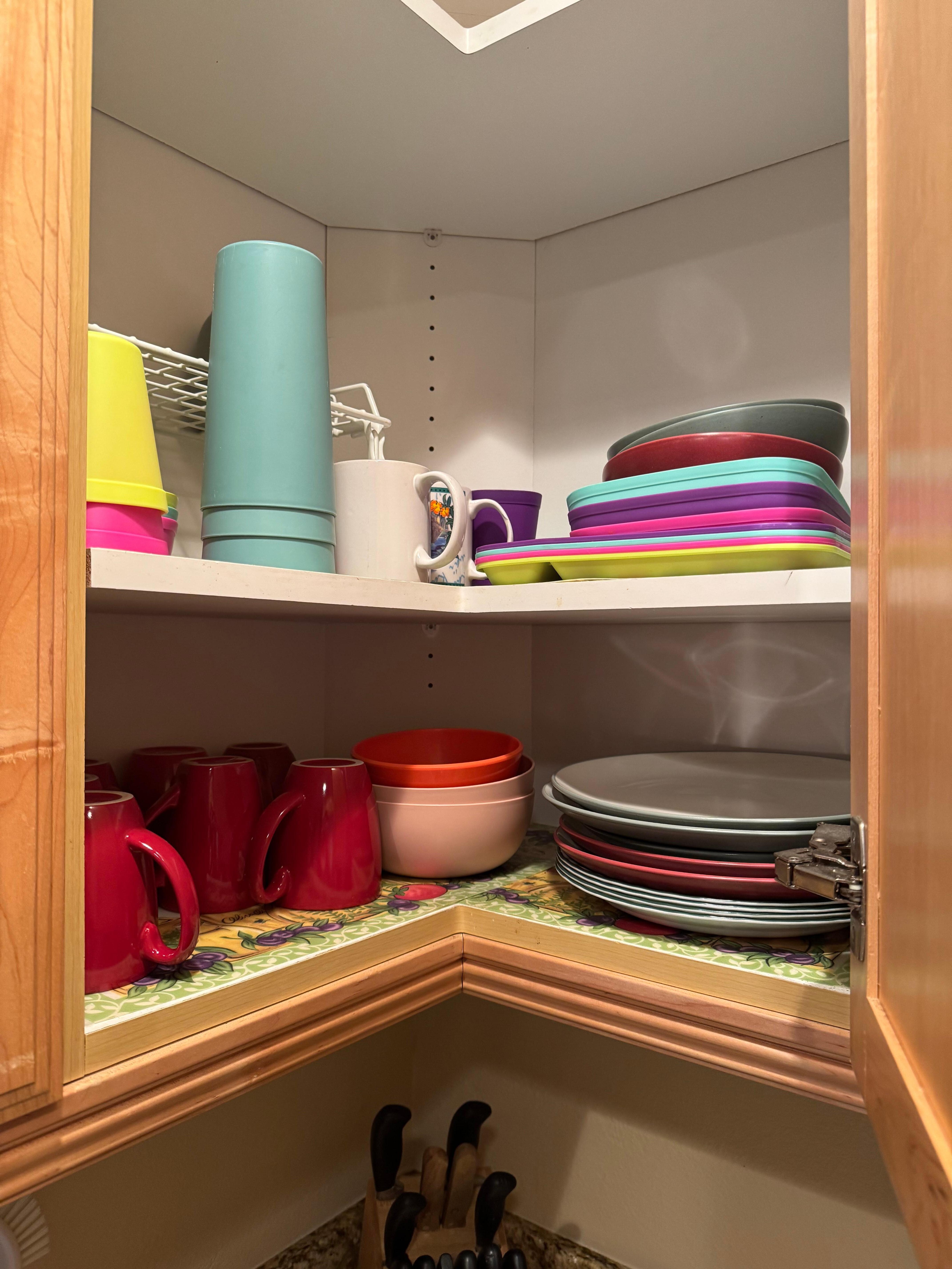 Lots of dishes (kid friendly)