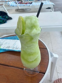 frozen mojito poolside