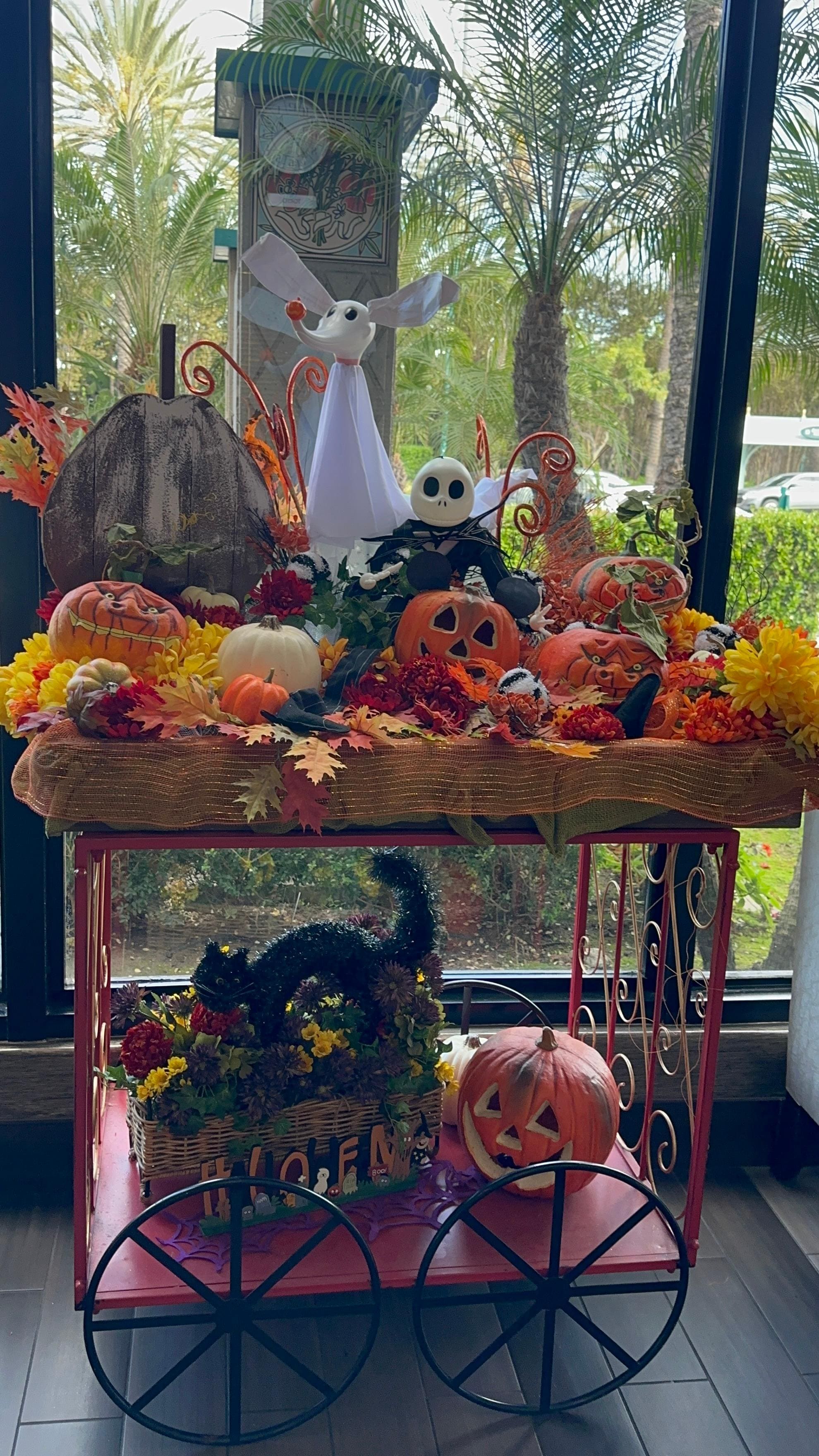 In the lobby….. so cute