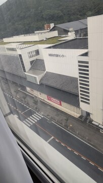 客室の窓から