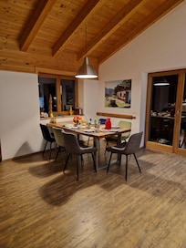 Viel Platz im Wohn/Essbereich