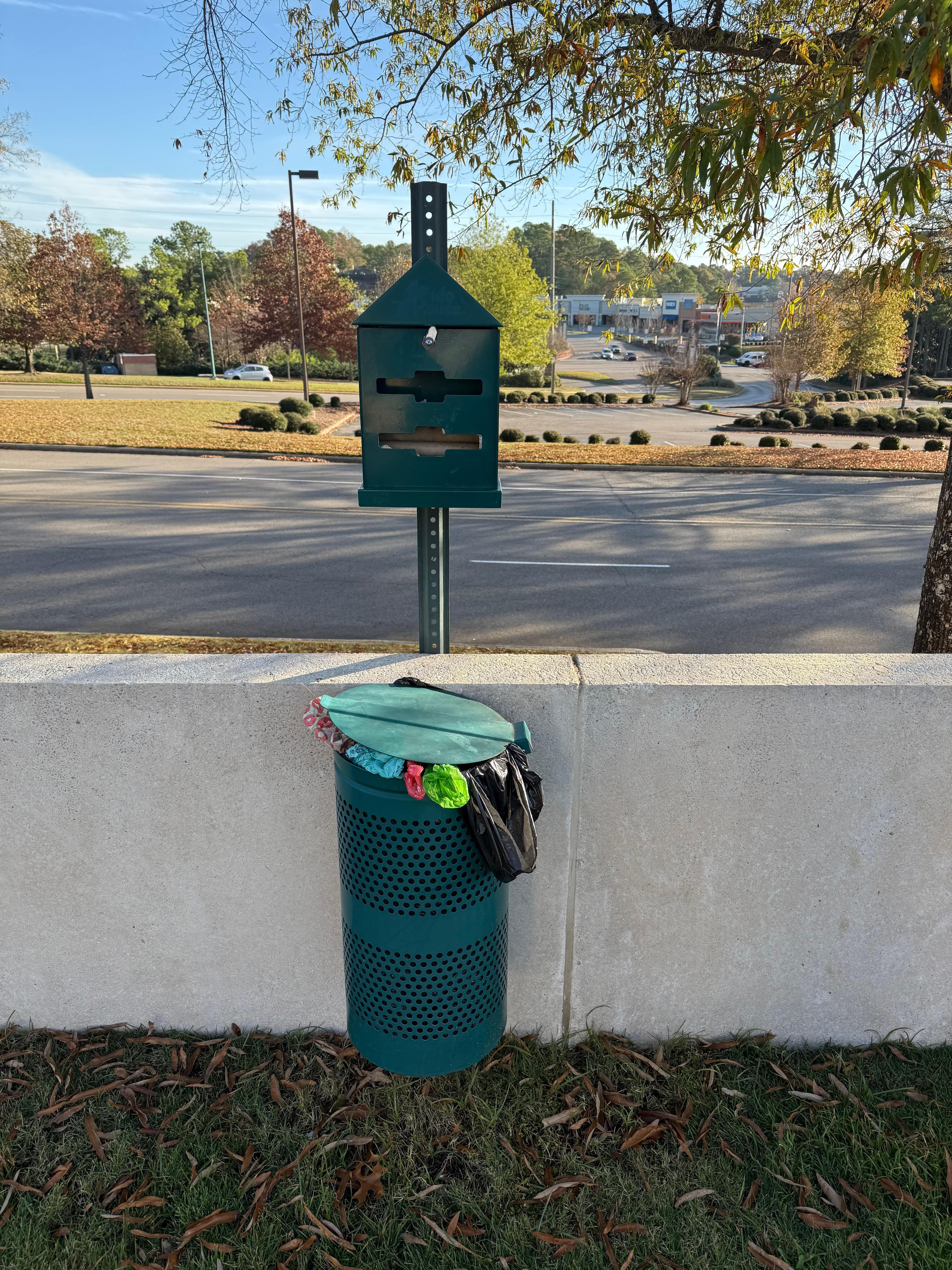 Full trash can for three days and no disposal bags