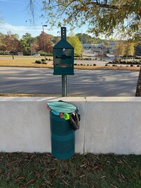 Full trash can for three days and no disposal bags