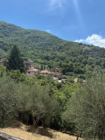 Wanderung direkt vom Haus zum Candalle Wasserfall.