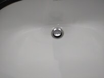 Toilet var ikke gjort rent efter tidligere gæster.