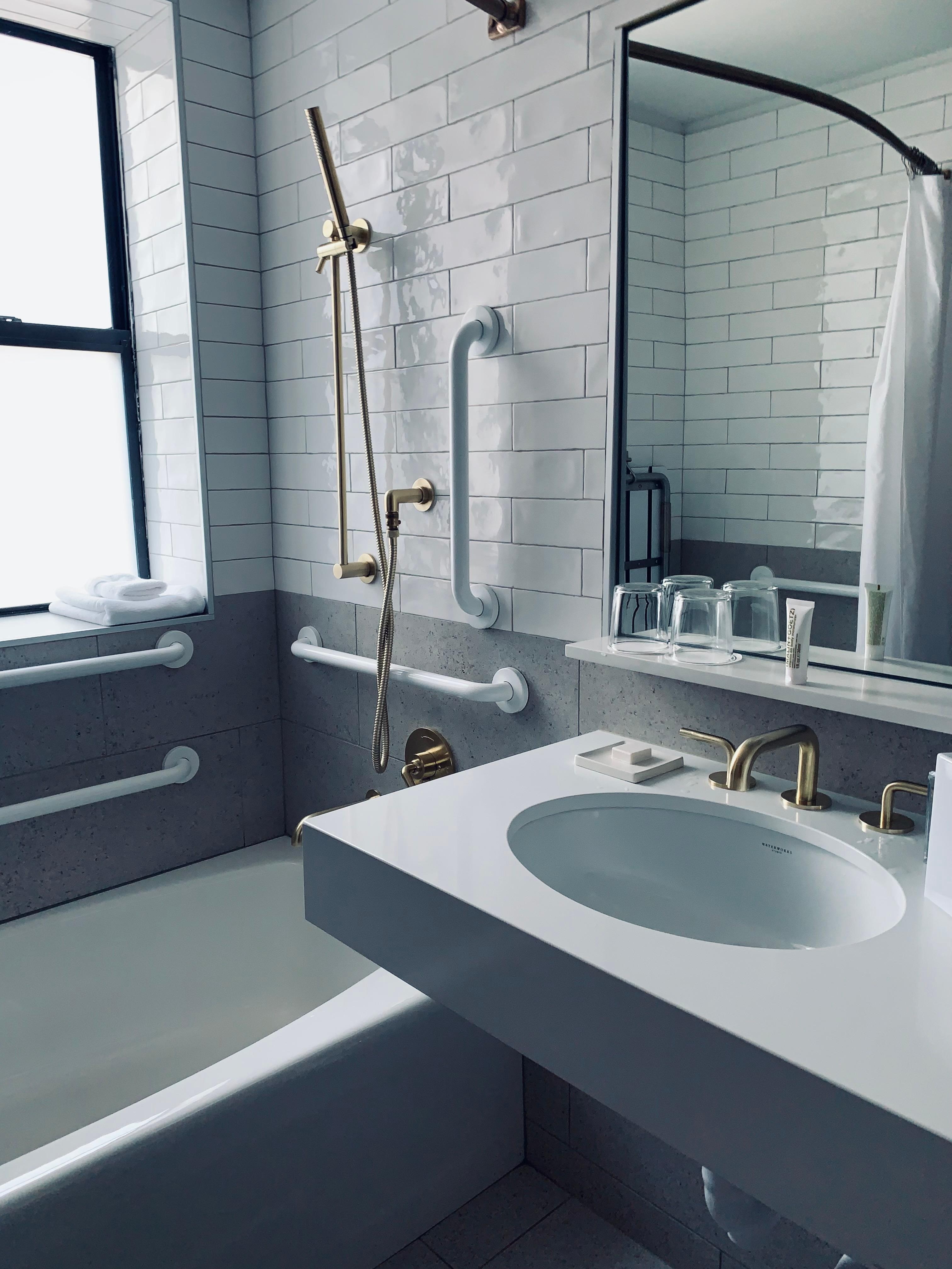 Great bathroom. Shower is not really accessible though would be hard for person ina wheel chair to get to the bathtub seat. Elevator not sure if wheelchair accessible as very small