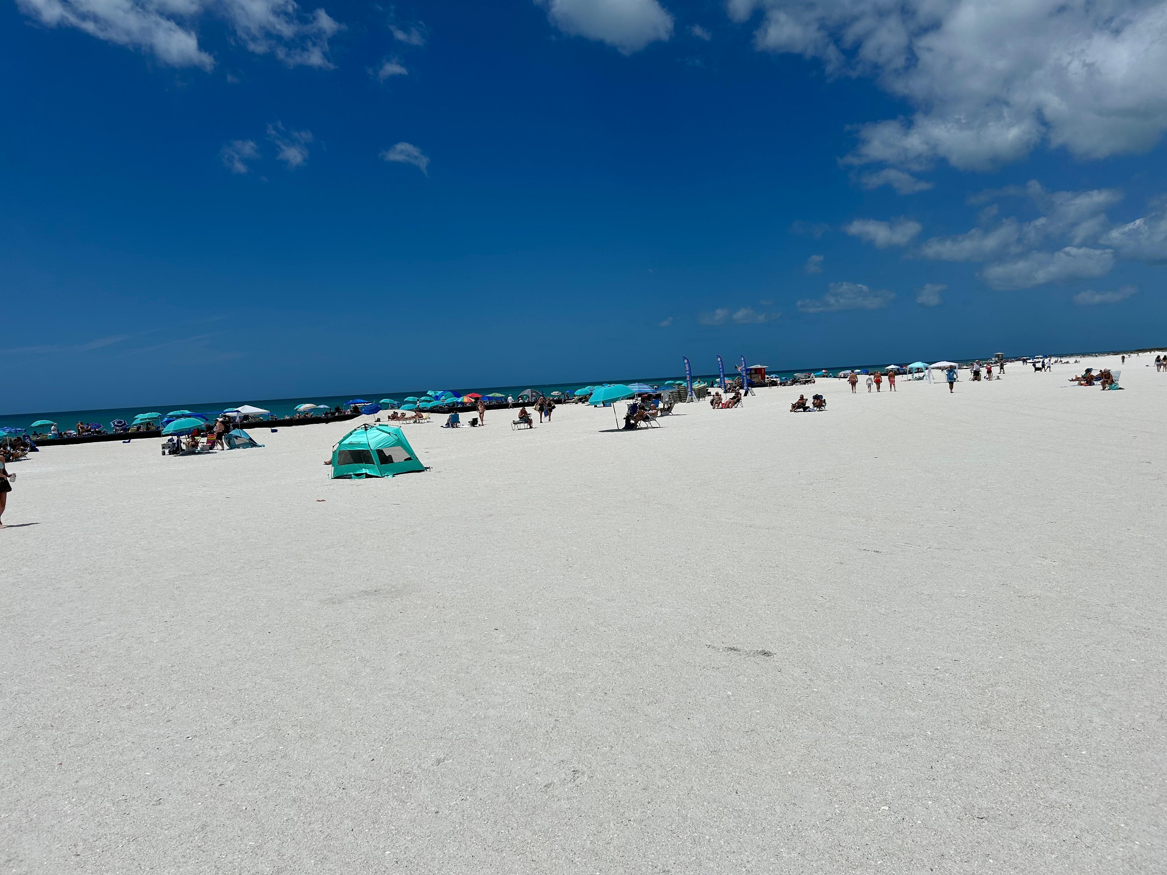Lido beach is beautiful 