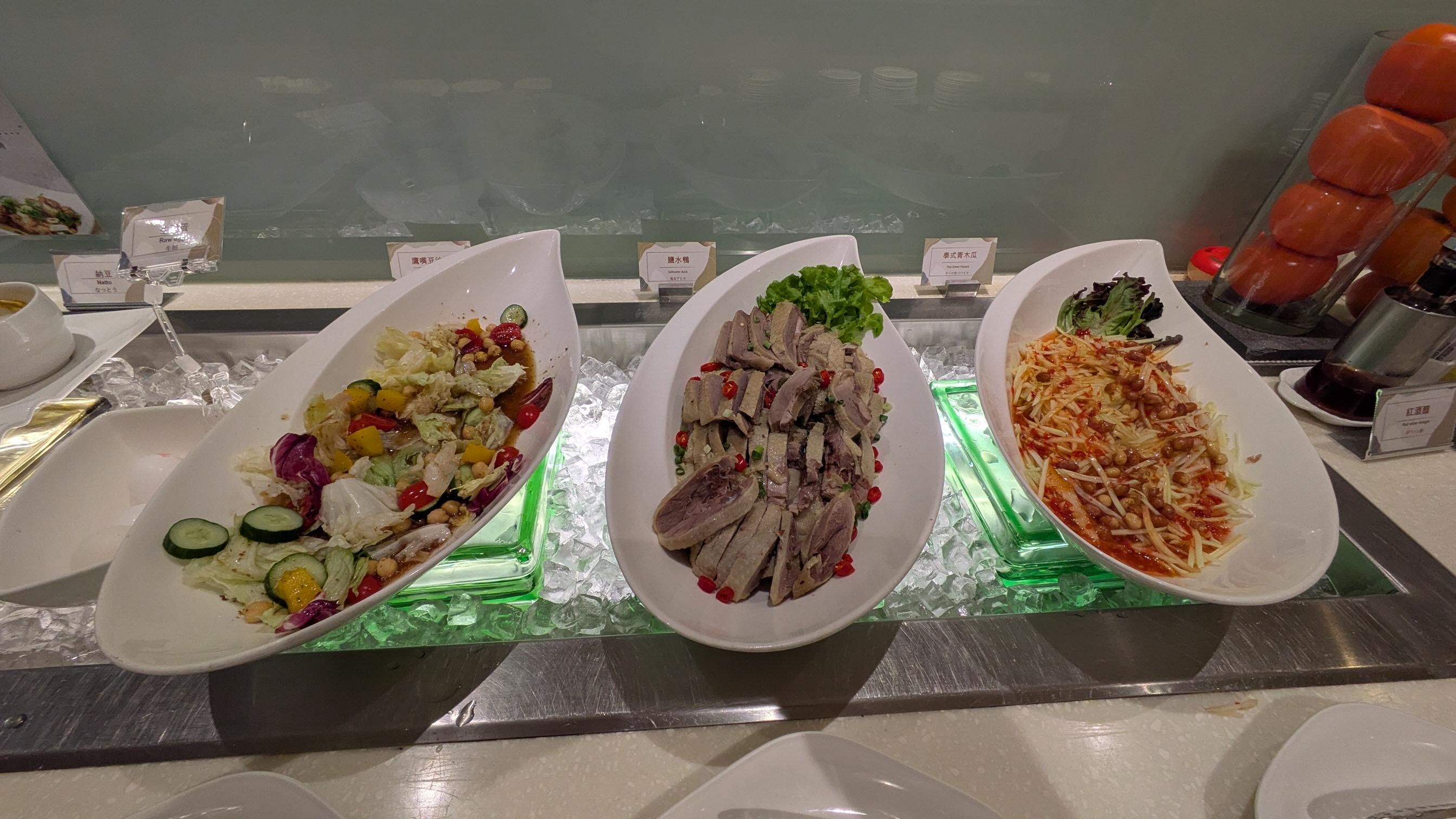 朝食バイキング