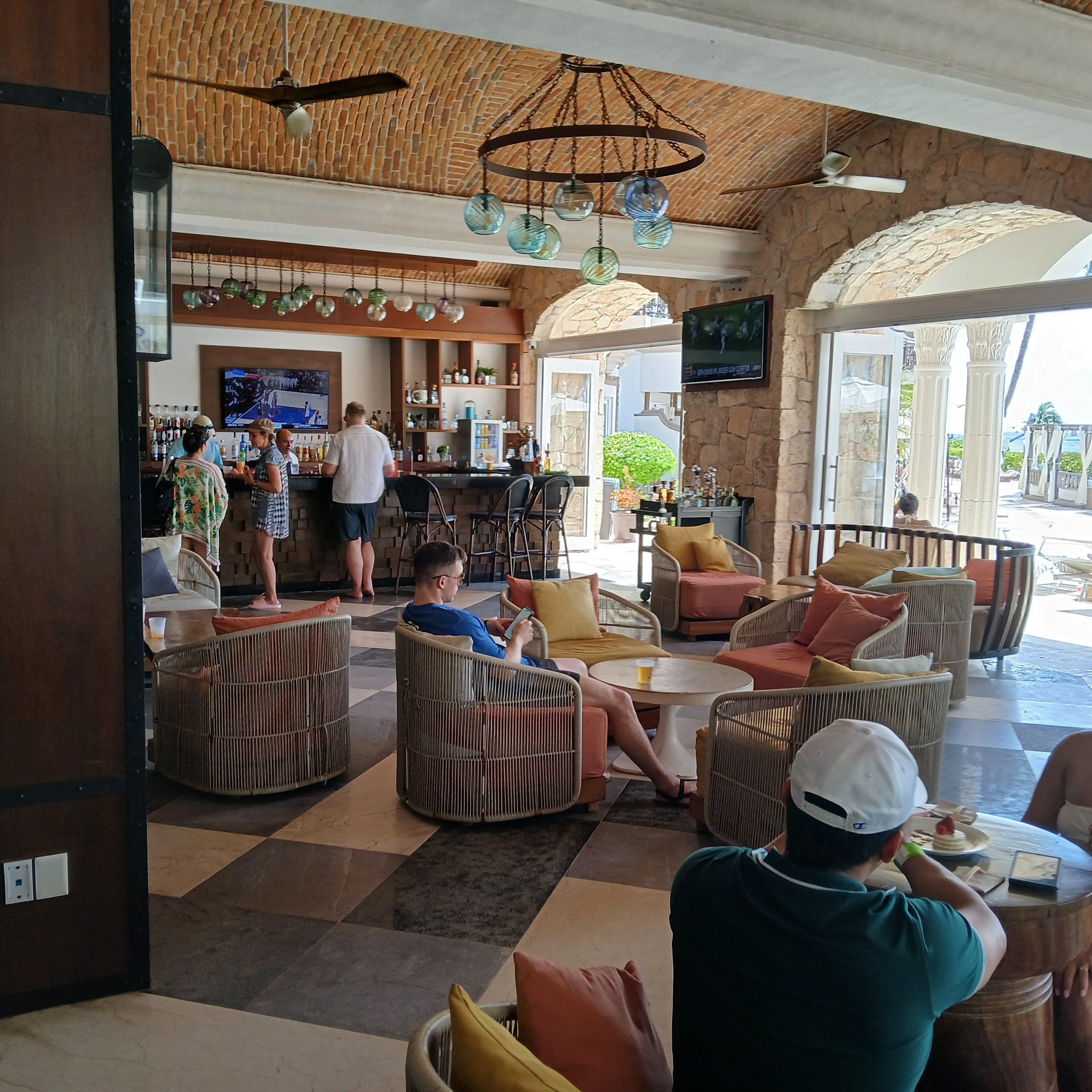 Lobby bar opened to the pool area