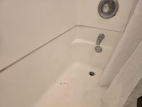 Also not pictured the showehead was below my shoulders and I'm only 6'1.