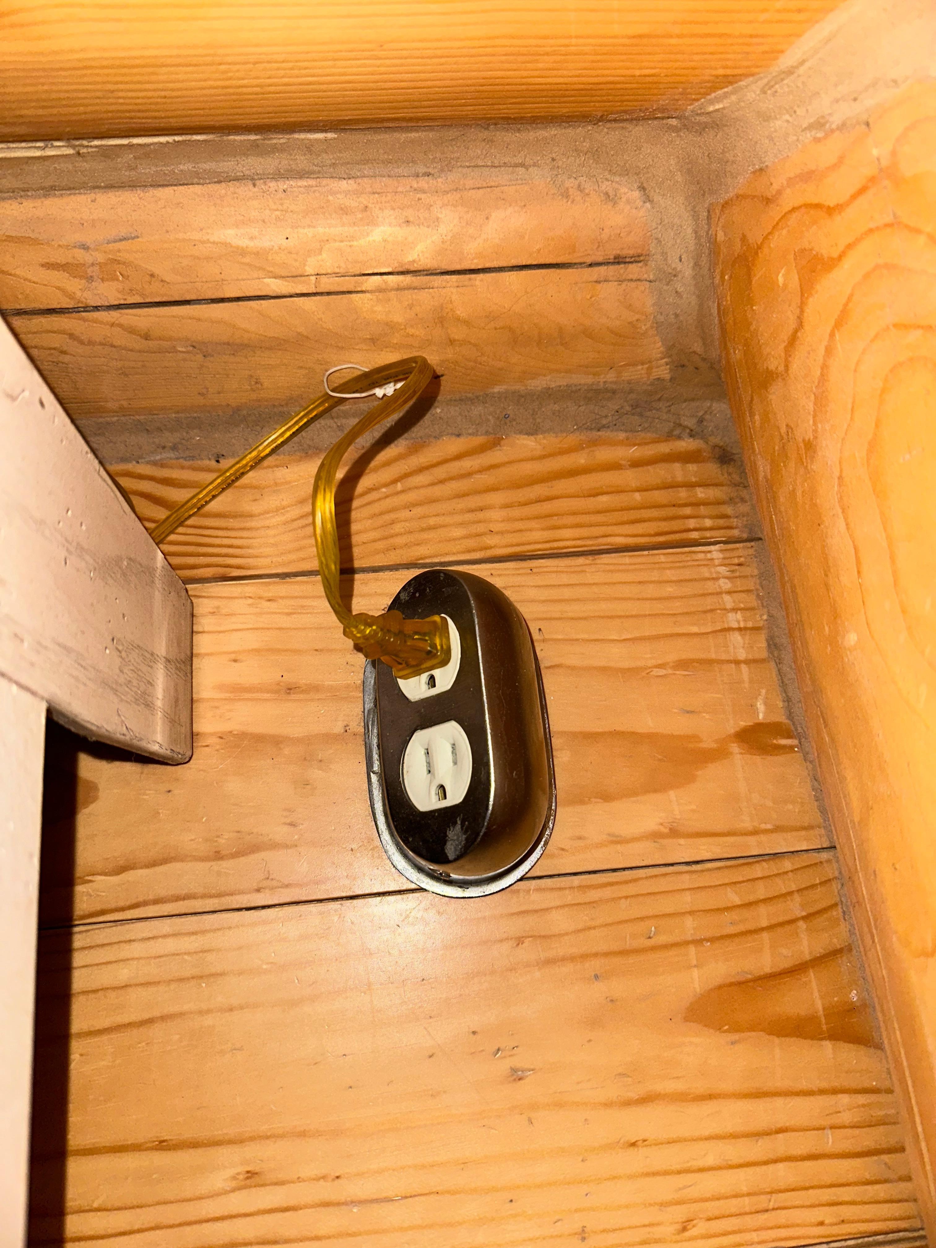 Plugs didn’t move which were ignored by host 