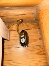 Plugs didn’t move which were ignored by host