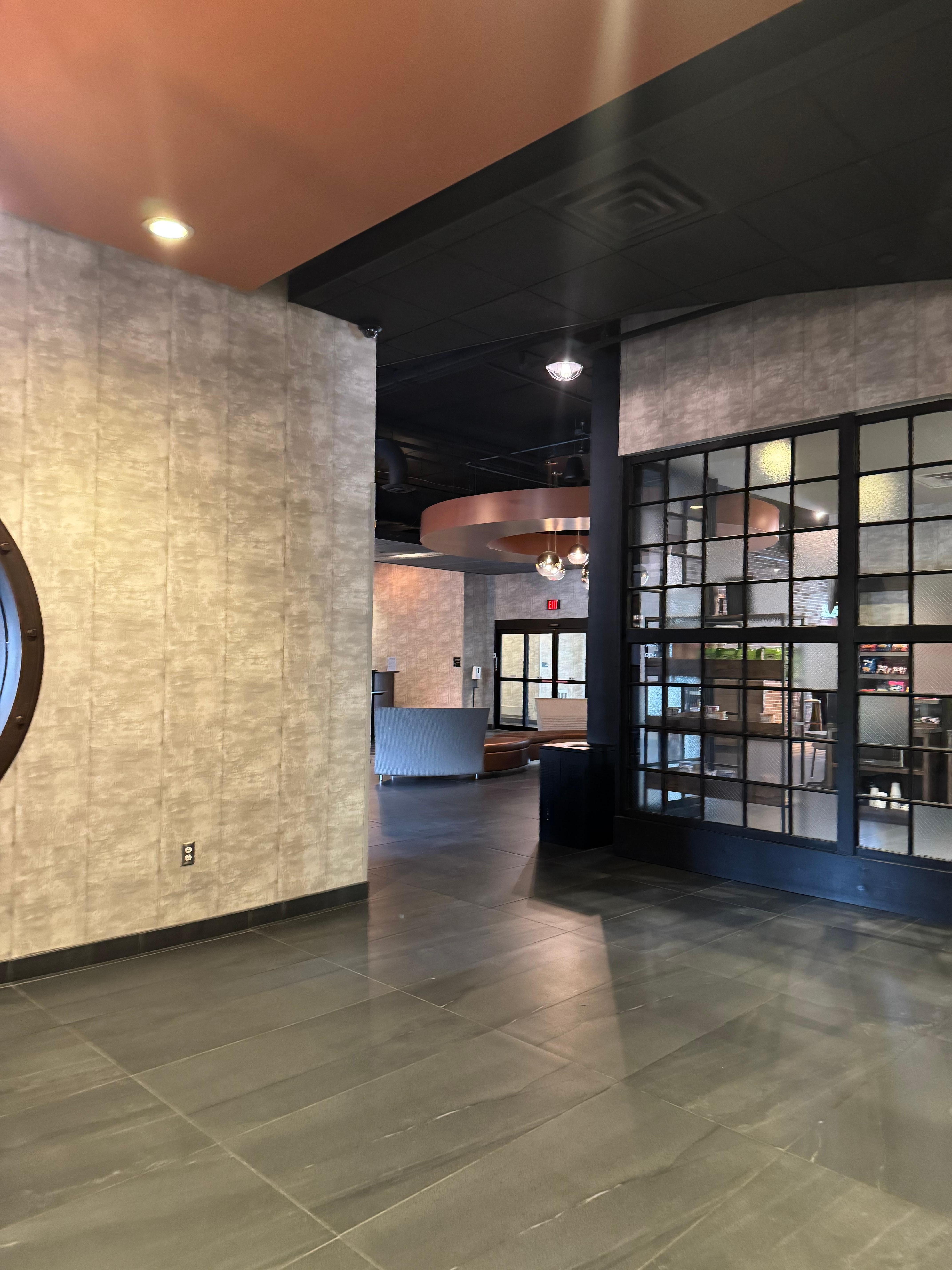 The lobby outside of the elevator